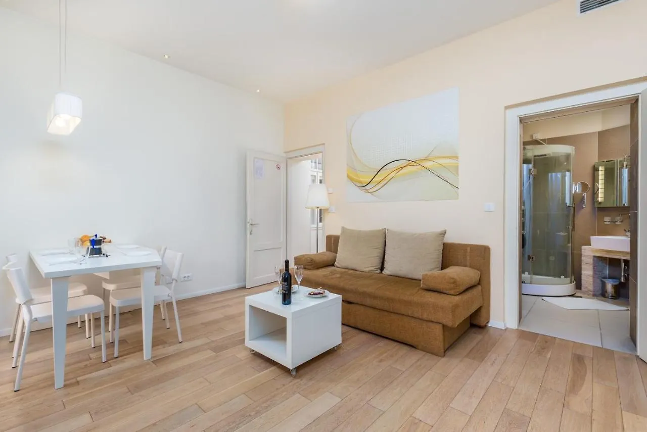 Apartment Rona Opatija Superior Kroatien