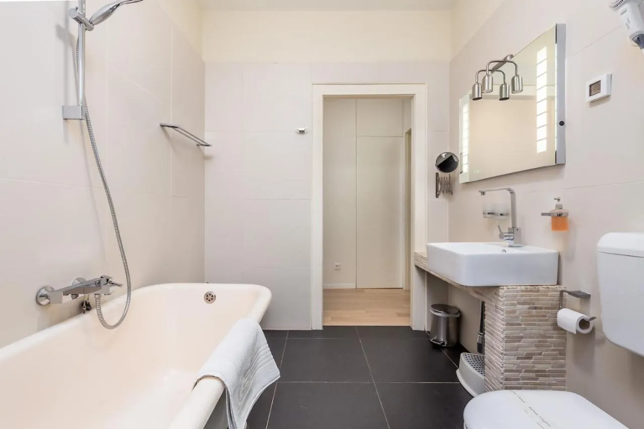 Apartment Rona Opatija Superior 0*,